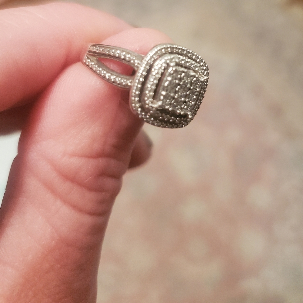 Diamond ring - Picture 3 of 9
